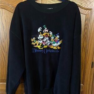 Disney Women’s plus size sweatshirt XL/XG